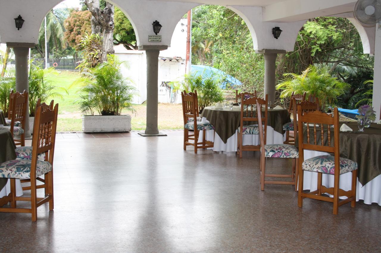 Hotel Club Campestre De Neiva Neiva  Esterno foto